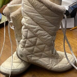 Women's Quilted Winter Boots - Cream
